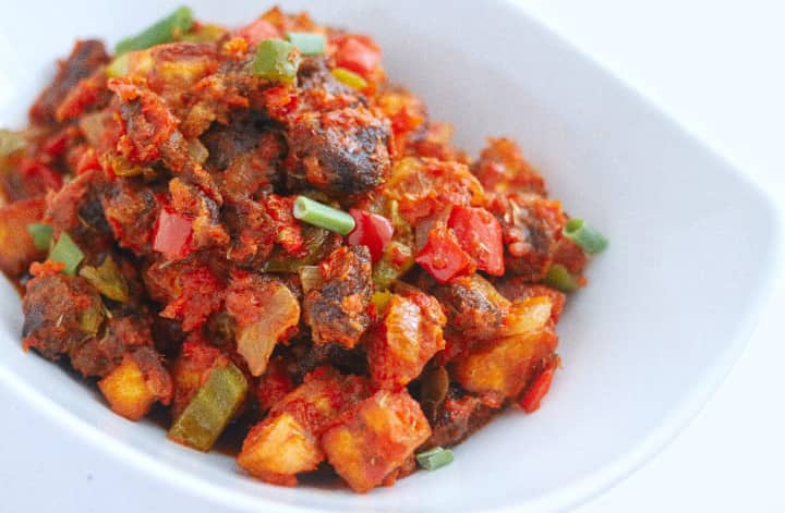 Peppered gizzard stew